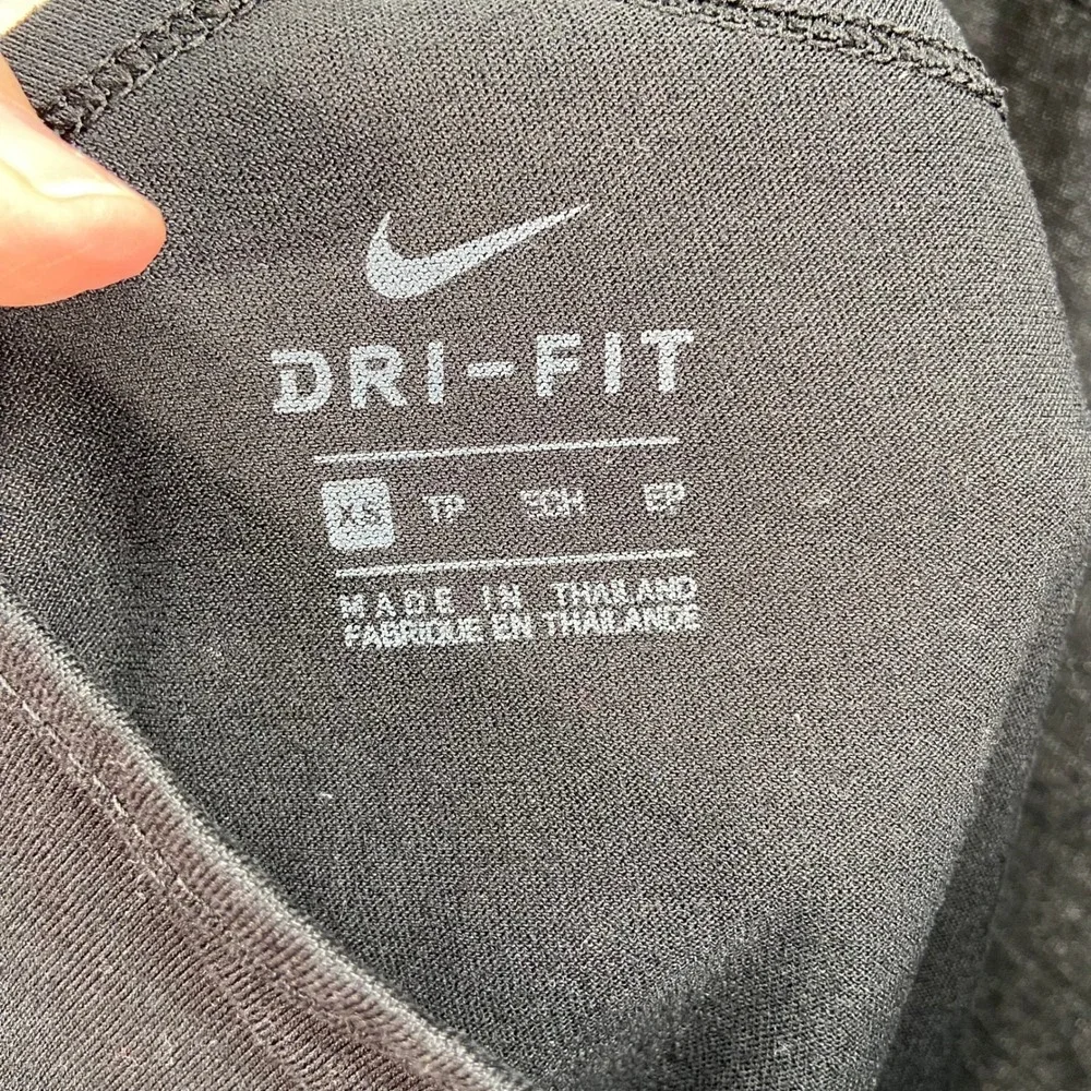 Nike Dri Fit Tank Top Womens XS Black Racerback Athletic‎ Workout Gym